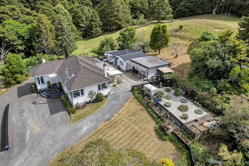 Kamo 4ਬੈੱਡਰੂਮ Perfect for Multi Generational Living