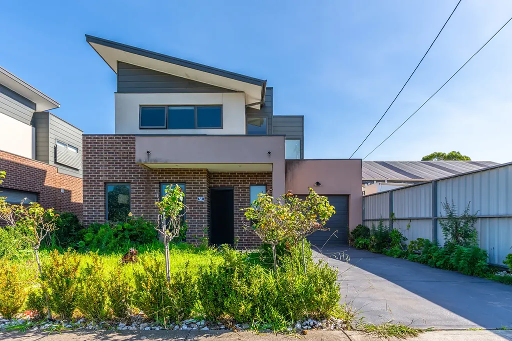 Braybrook 3Kwarto Vogue Living