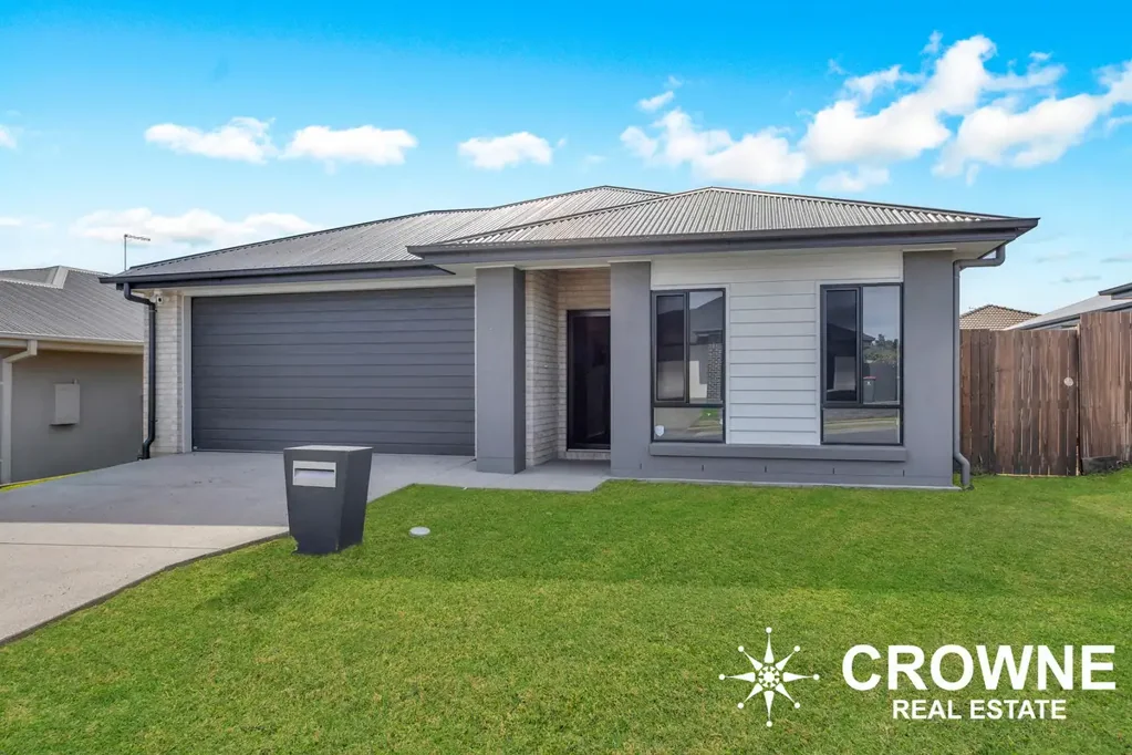 Redbank Plains 4房 现代家庭生活，拥有空间、风格和优质舒适。 Modern Family Living with Space, Style and Premium Comforts.