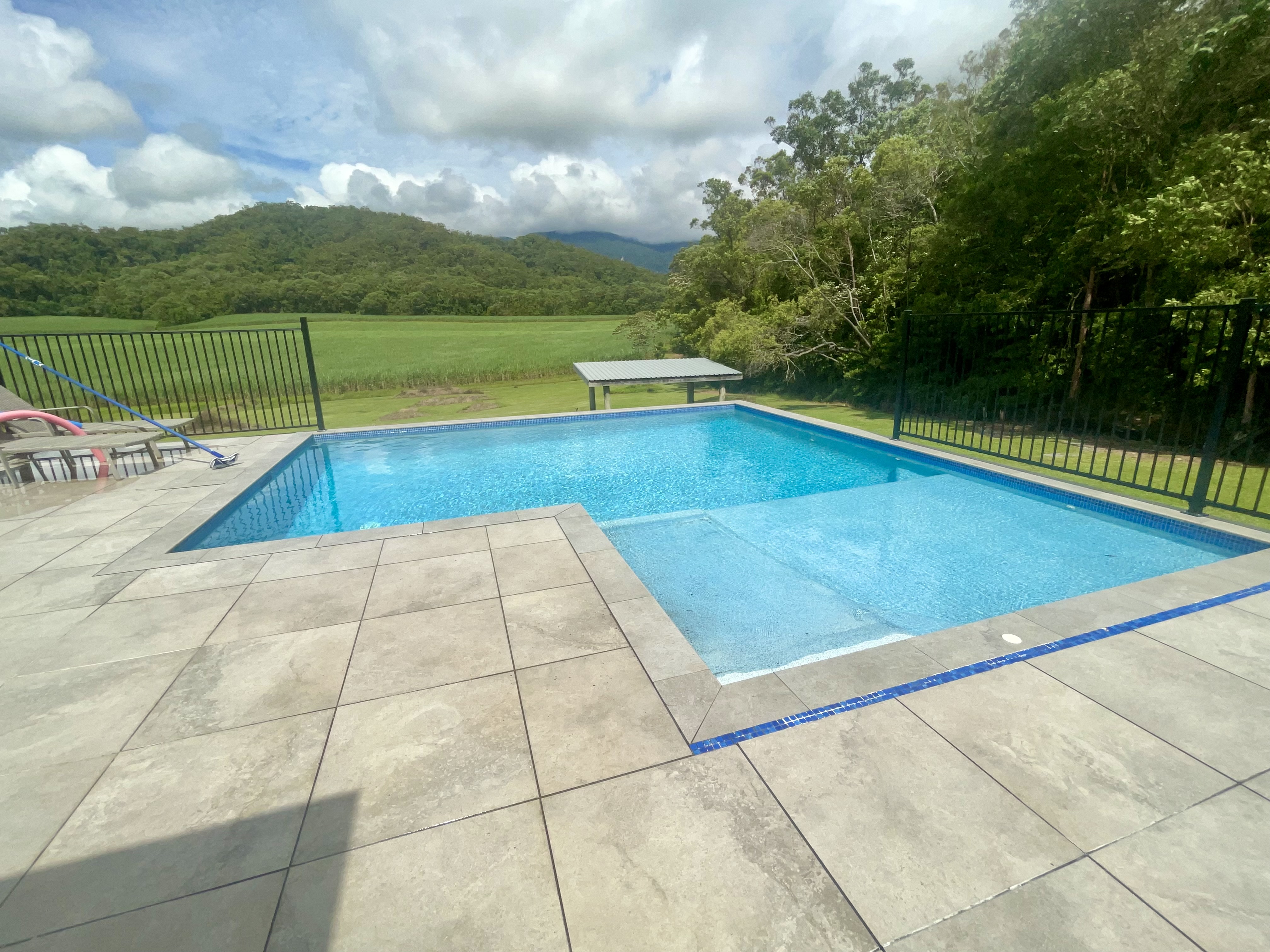 87 SCHILDS RD, MIALLO QLD 4873, 0 habitaciones, 0 baños, House