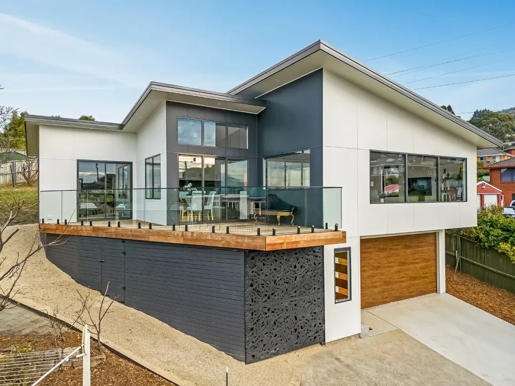 5a Gould Cres, Rosetta, TAS 7010