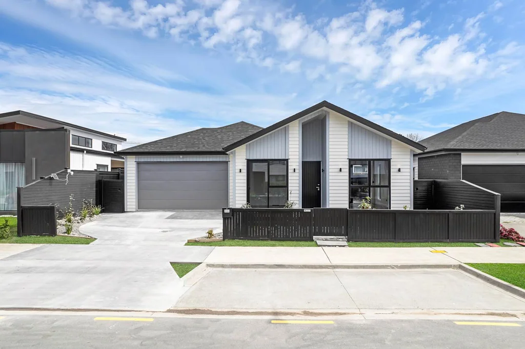Kumeu 5房  Welcome to a Brand New Era of Luxury Living!