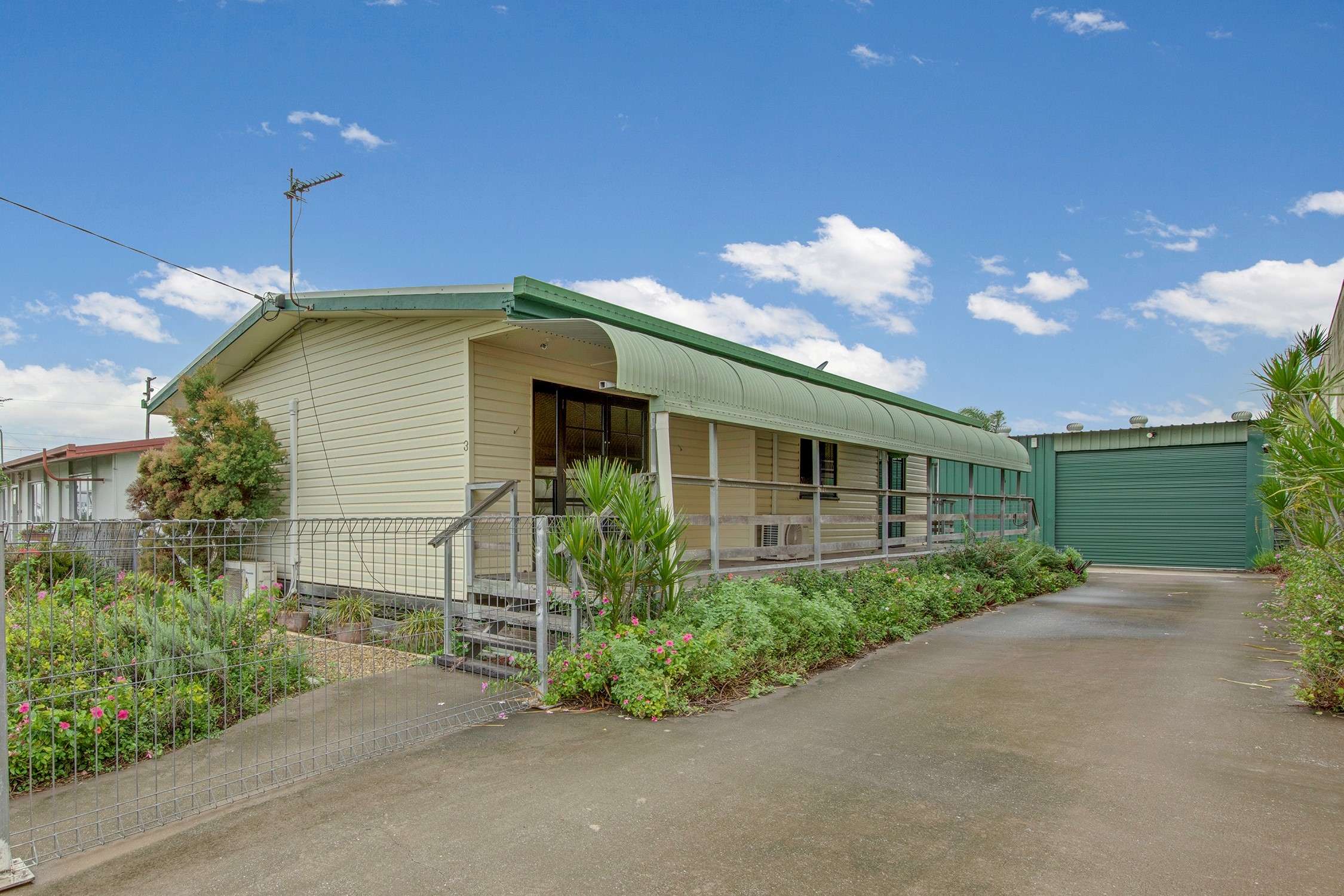 3 WALSH ST, SOUTH GLADSTONE QLD 4680, 0 Bedrooms, 0 Bathrooms, House