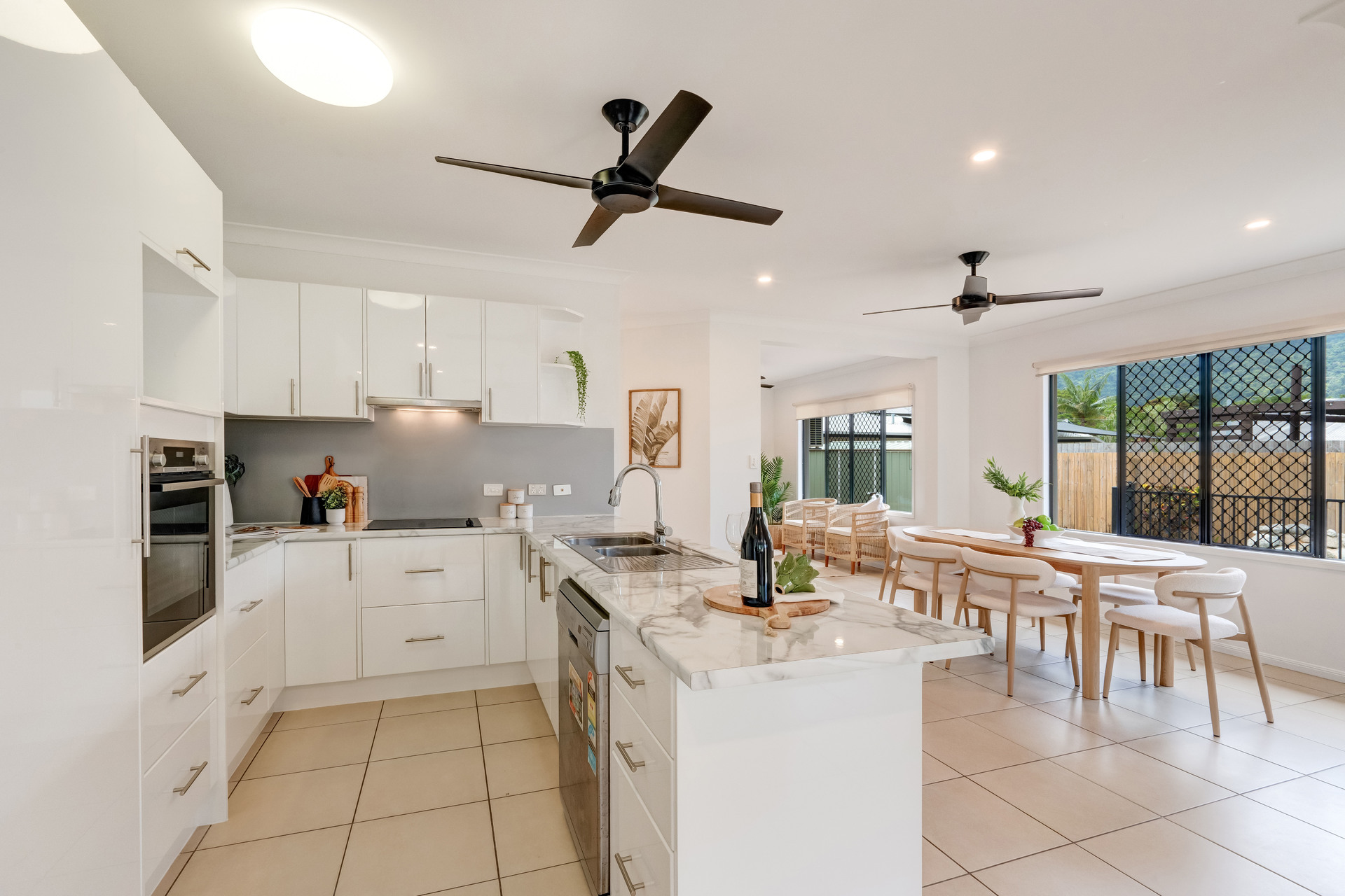 7 DAYKIN CL, REDLYNCH QLD 4870, 0 Schlafzimmer, 0 Badezimmer, House