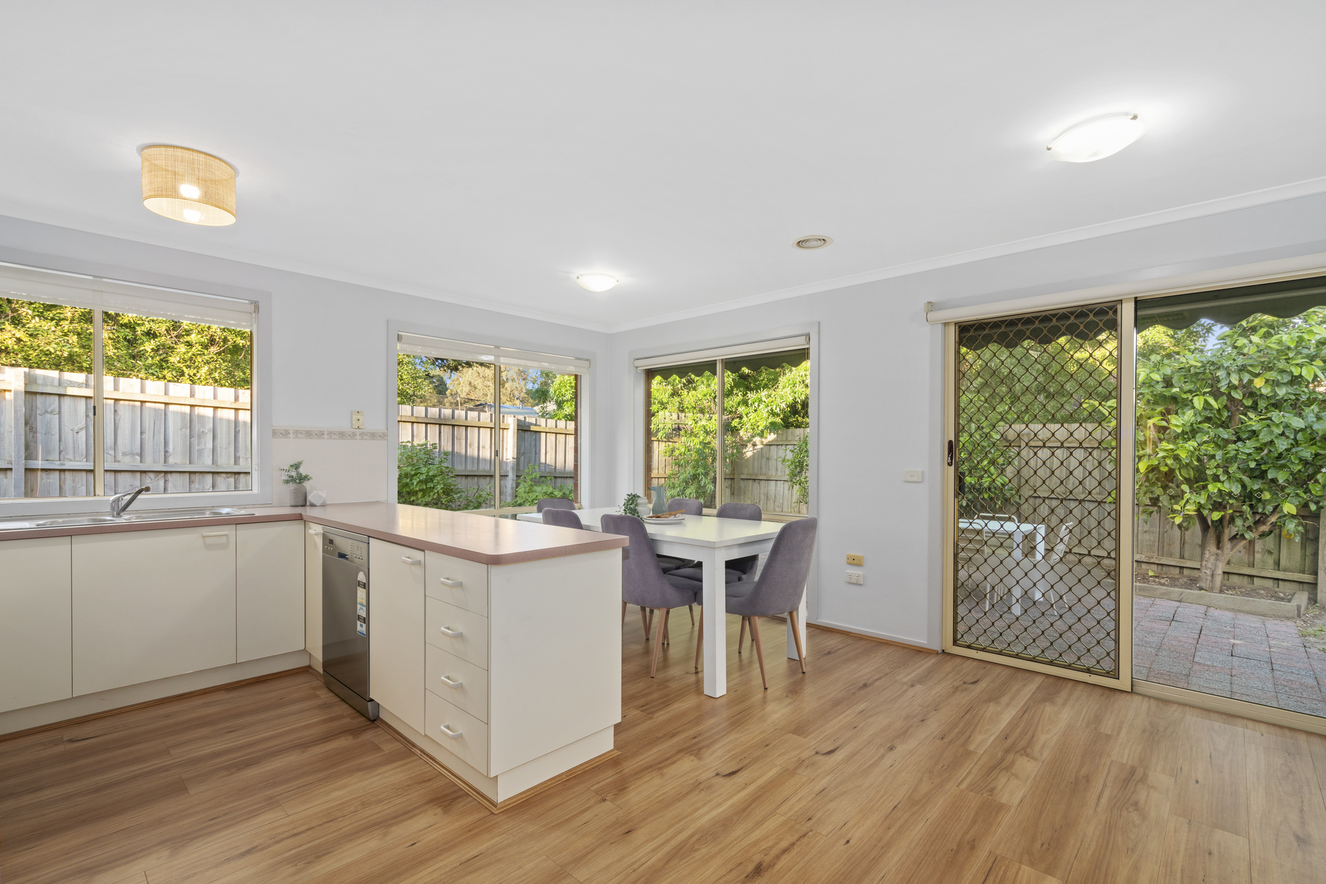 41 ILLAWARA CR, BAYSWATER NORTH VIC 3153, 0 rūma, 0 rūma horoi, Unit