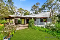 11 HALYARD DR, Moruya Heads