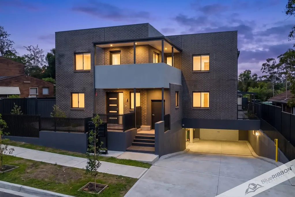 Wentworthville 3ਬੈੱਡਰੂਮ Stylish & Spacious 2025-Built Townhouse - Your Future Home in Wentworthville!
