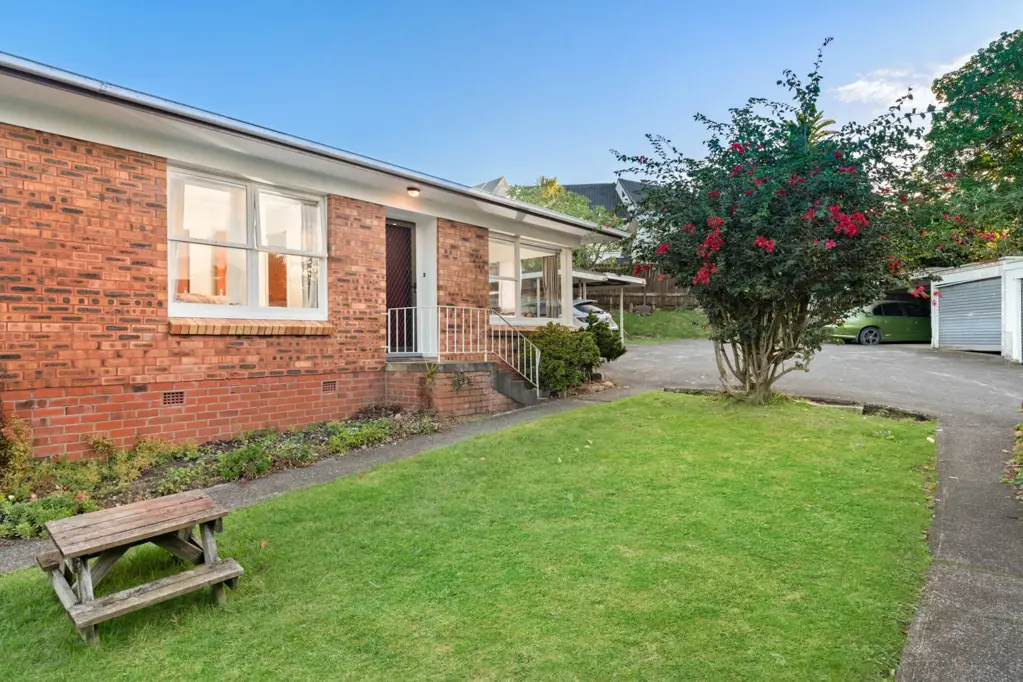 Devonport 2chambre Refurbished Brick Beauty in Devonport