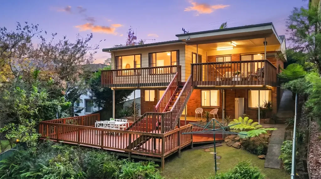 Wyoming 3Zimmer OPEN HOME CANCELLED - Relaxed Family Living with Bushland Backdrop