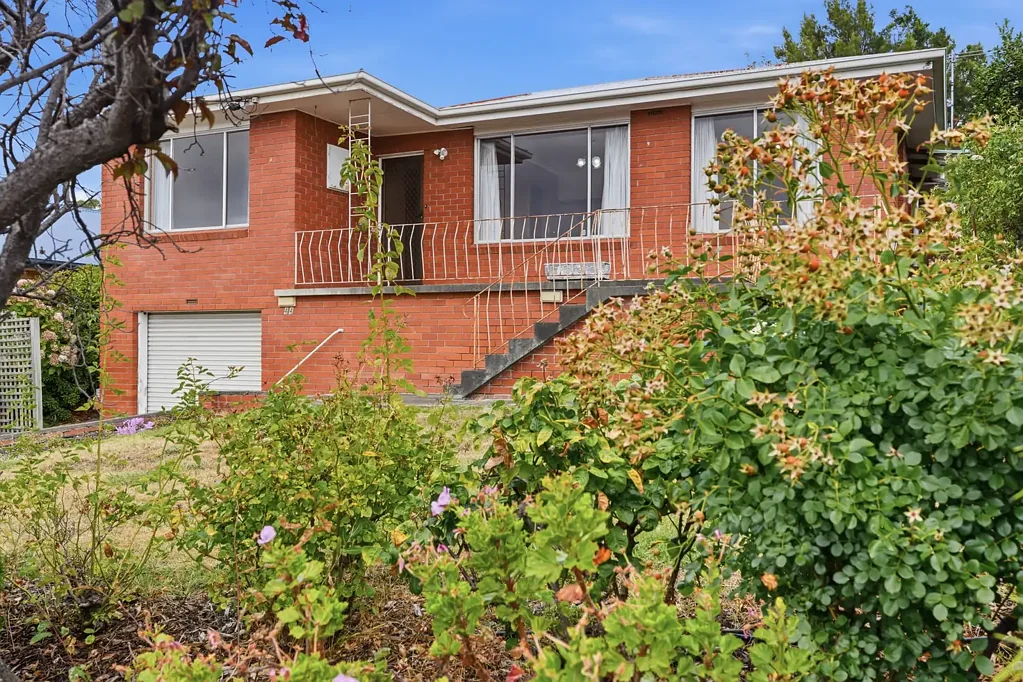 44 Ashbourne Grove, West Moonah, TAS 7009