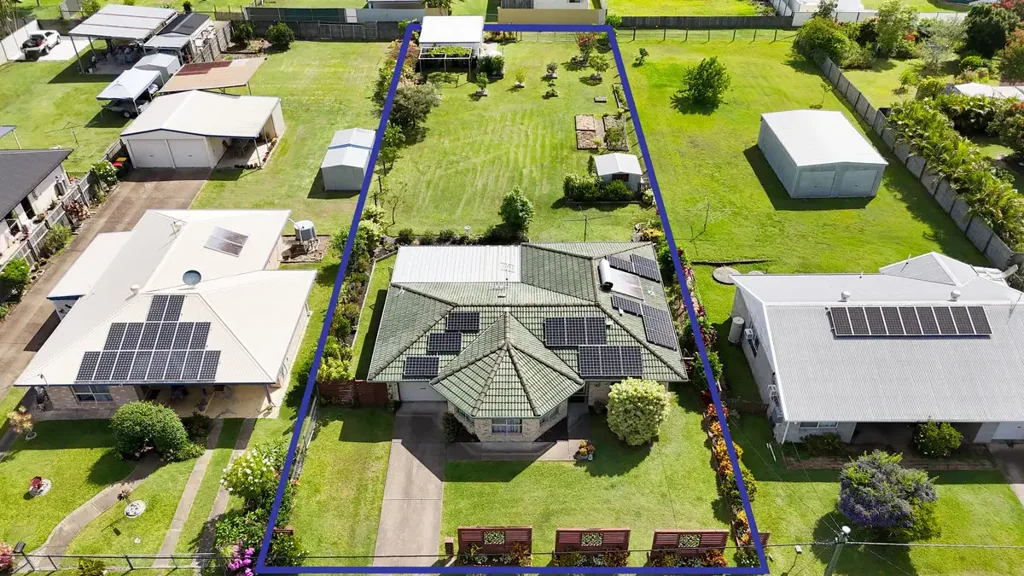42 Philip Street, Howard, QLD 4659