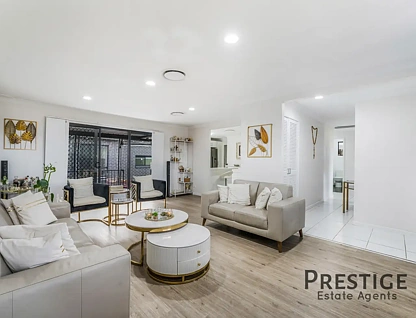 10 - 10a Macaulay Street, Wetherill Park, NSW 2164, 5 ਕਮਰੇ, 2 ਬਾਥਰੂਮ, House