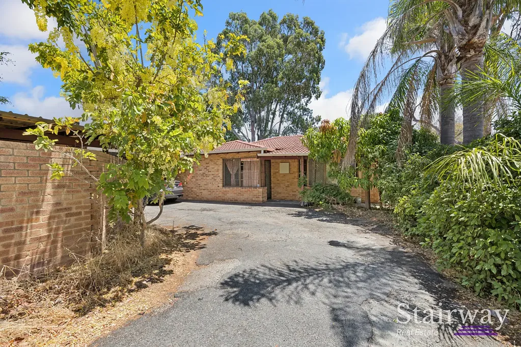 East Victoria Park 3 Bedroom Well-Maintained Family Home with Outstanding Potential