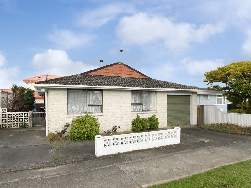 209 Botanical Road, Takaro, Palmerston North, 2 Kuwarto, 1 Banyo