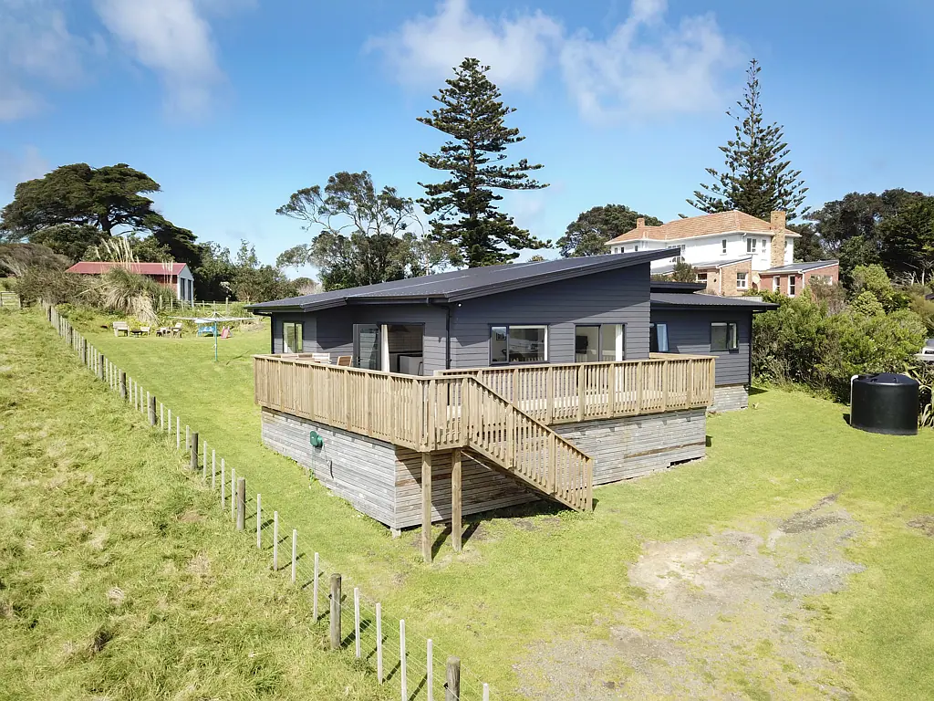 Dargaville Surrounds 3कमरा Modern Coastal Living