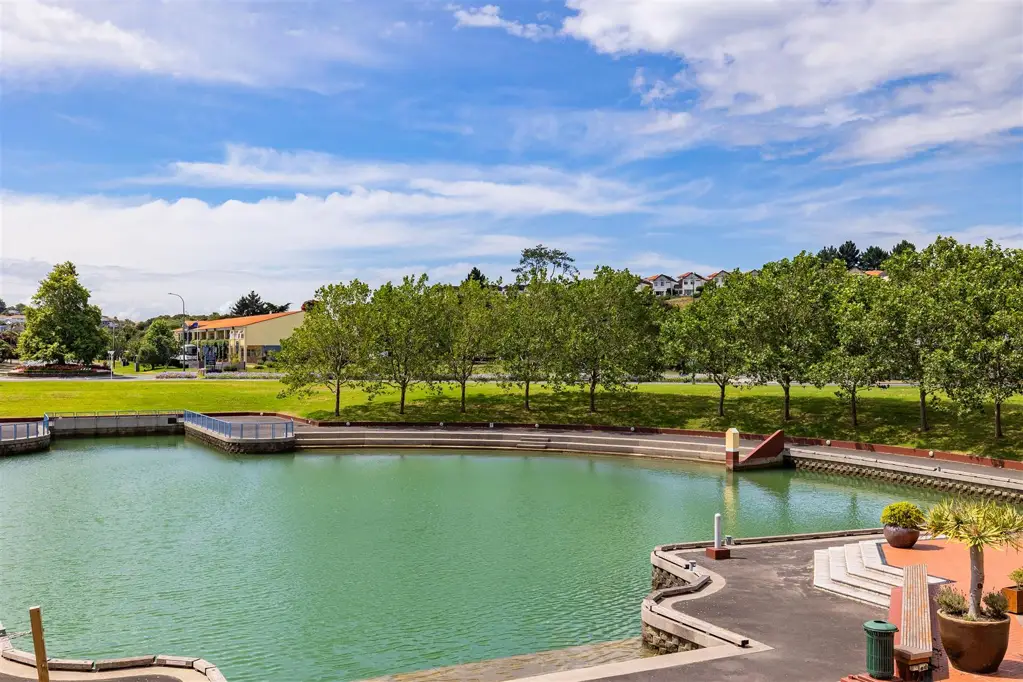 Gulf Harbour 1 Bedroom LIVEABLE AND LOVABLE