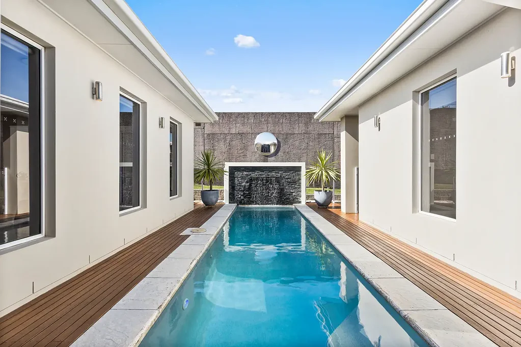4 Stradbroke Avenue, Shell Cove, NSW 2529