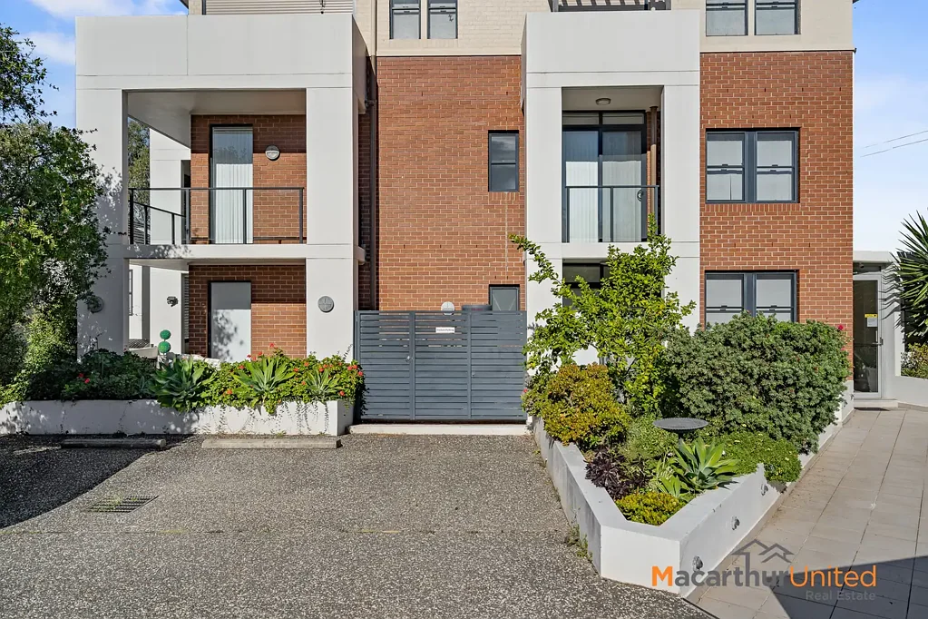 101/26 Parkside Crescent, Campbelltown, NSW 2560