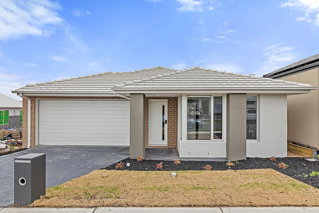 Fully Furnished - Turnkey Living in Mickleham