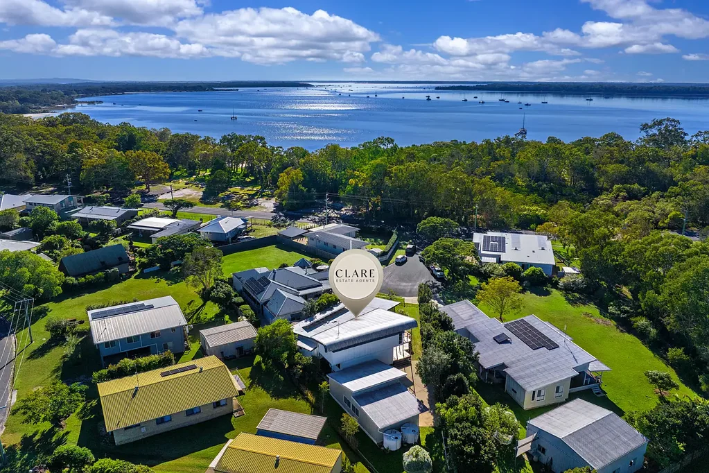 Tin Can Bay 3chambre Just 200 Metres from the Water - A Private Coastal Sanctuary