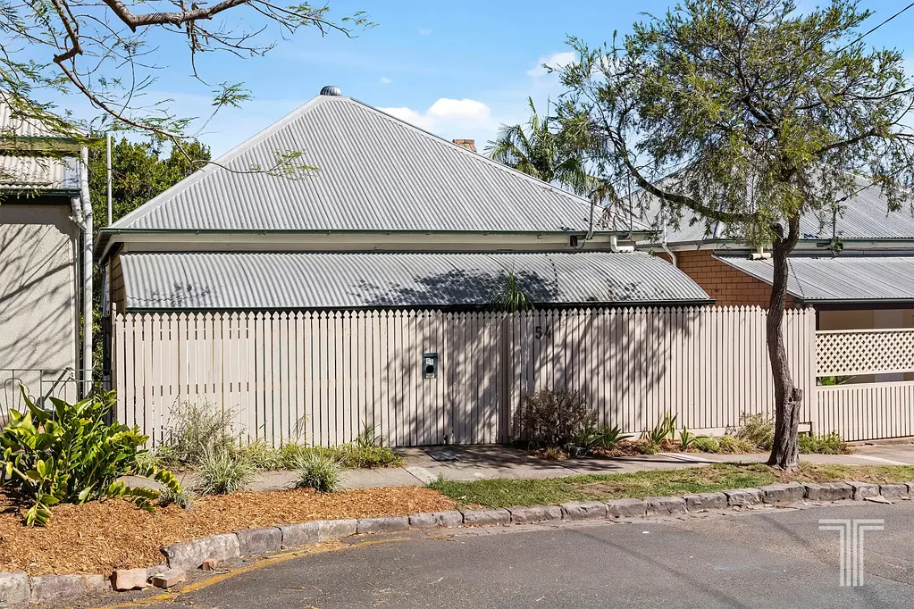 Petrie Terrace 4Zimmer Character, Position, and a Story Still Unfolding