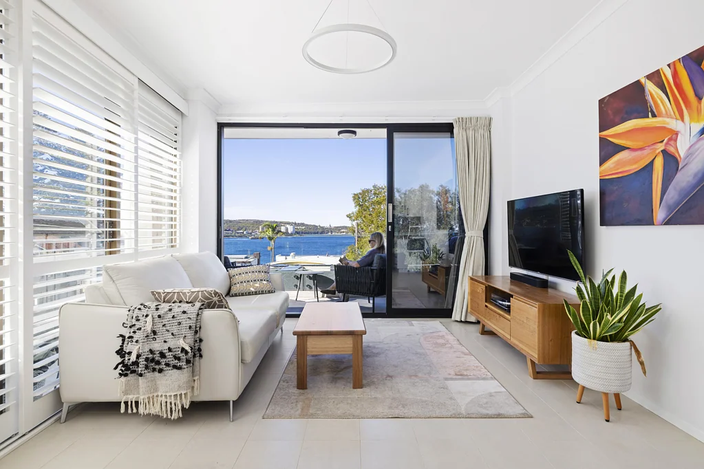 Fairlight 1房 阳光精品公寓，距Fairlight Beach仅数步之遥 Sunny boutique apartment moments from Fairlight Beach