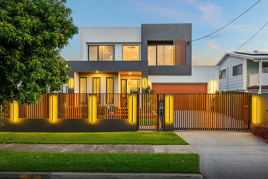 Paradise Point 5房  Architectural Elegance Meets Modern Mastery
