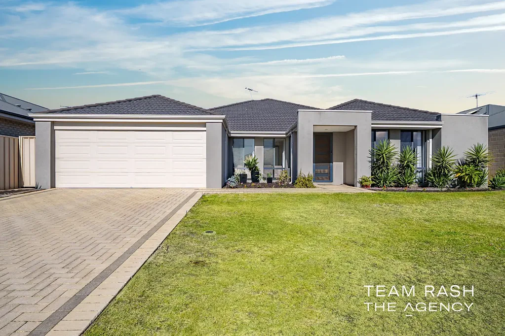 23 Seattle Elbow, Hocking, WA 6065