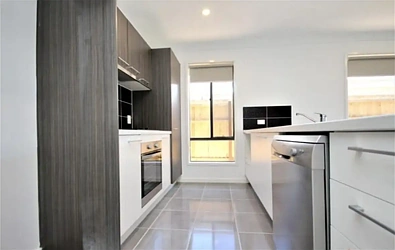 7 Bell Street, Silkstone, QLD 4304, 4 slaapkamers, 2 badkamers, House