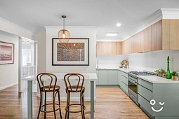 6 Sugarwood Place, Farmborough Heights