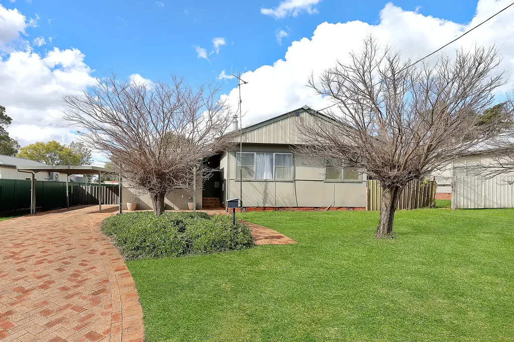 Gulgong 3غرفة نوم Spacious Family Living in a Convenient Gulgong Location