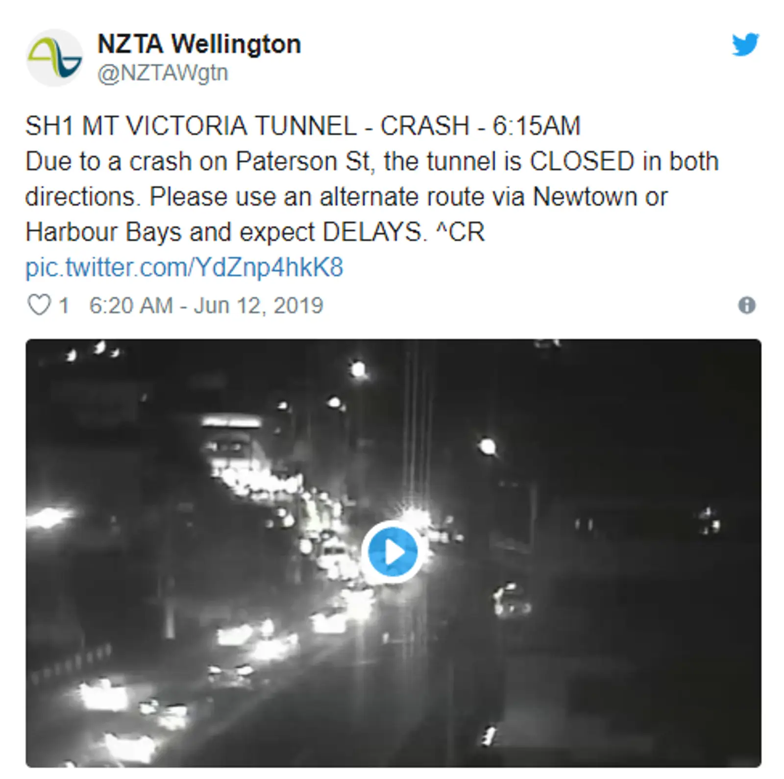 惠灵顿Mt Victoria隧道发生车祸，导致早高峰大塞车