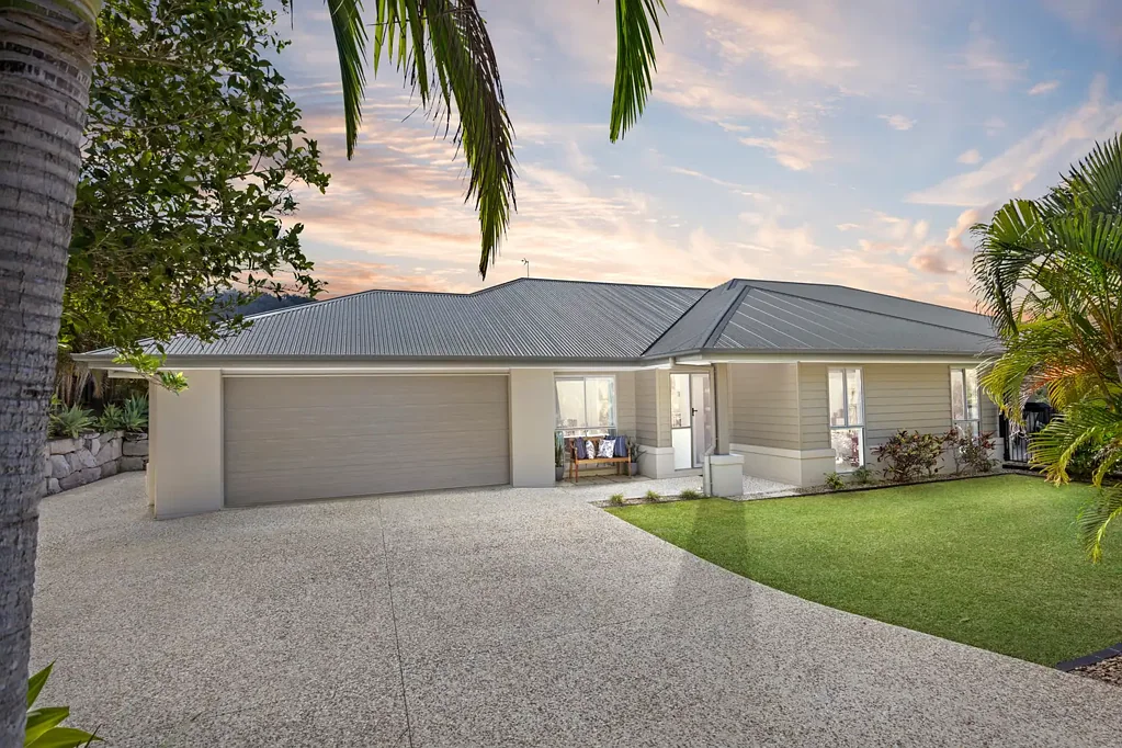 1 Saddle Back Street, Upper Coomera, QLD 4209