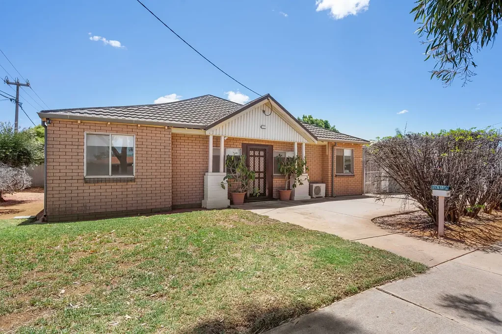 148A Campbell Street, West Lamington, WA 6430