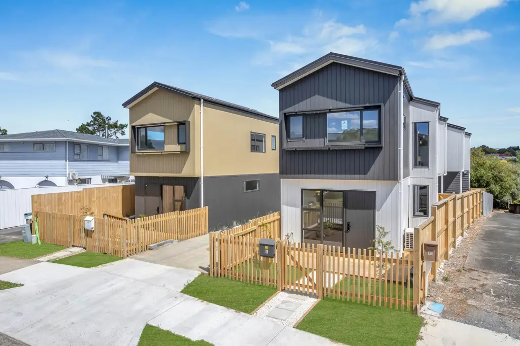 Pakuranga Heights 3બેડરૂમ Stand-Alone! Brand New! Master Build!