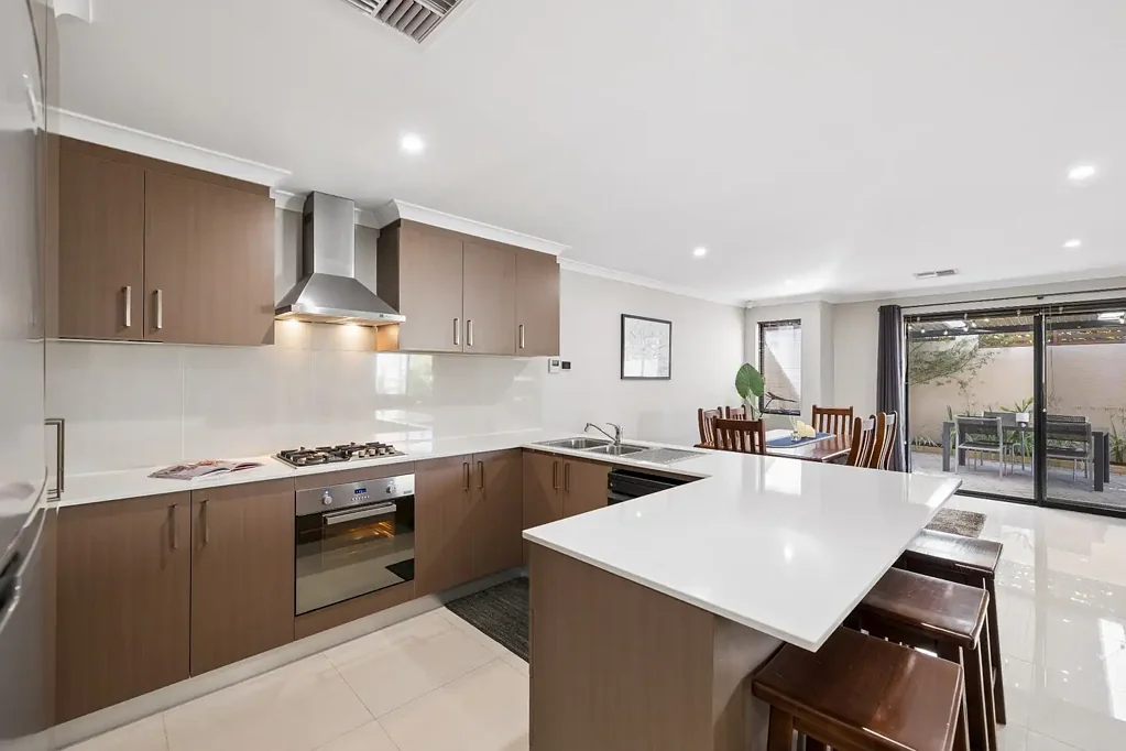 Westminster 3 Slaapkamer Easy Living, Beautifully Presented