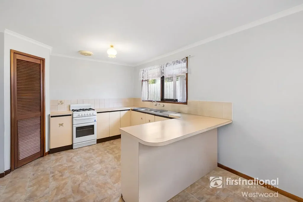 12 Gossamer Street, Werribee, VIC 3030