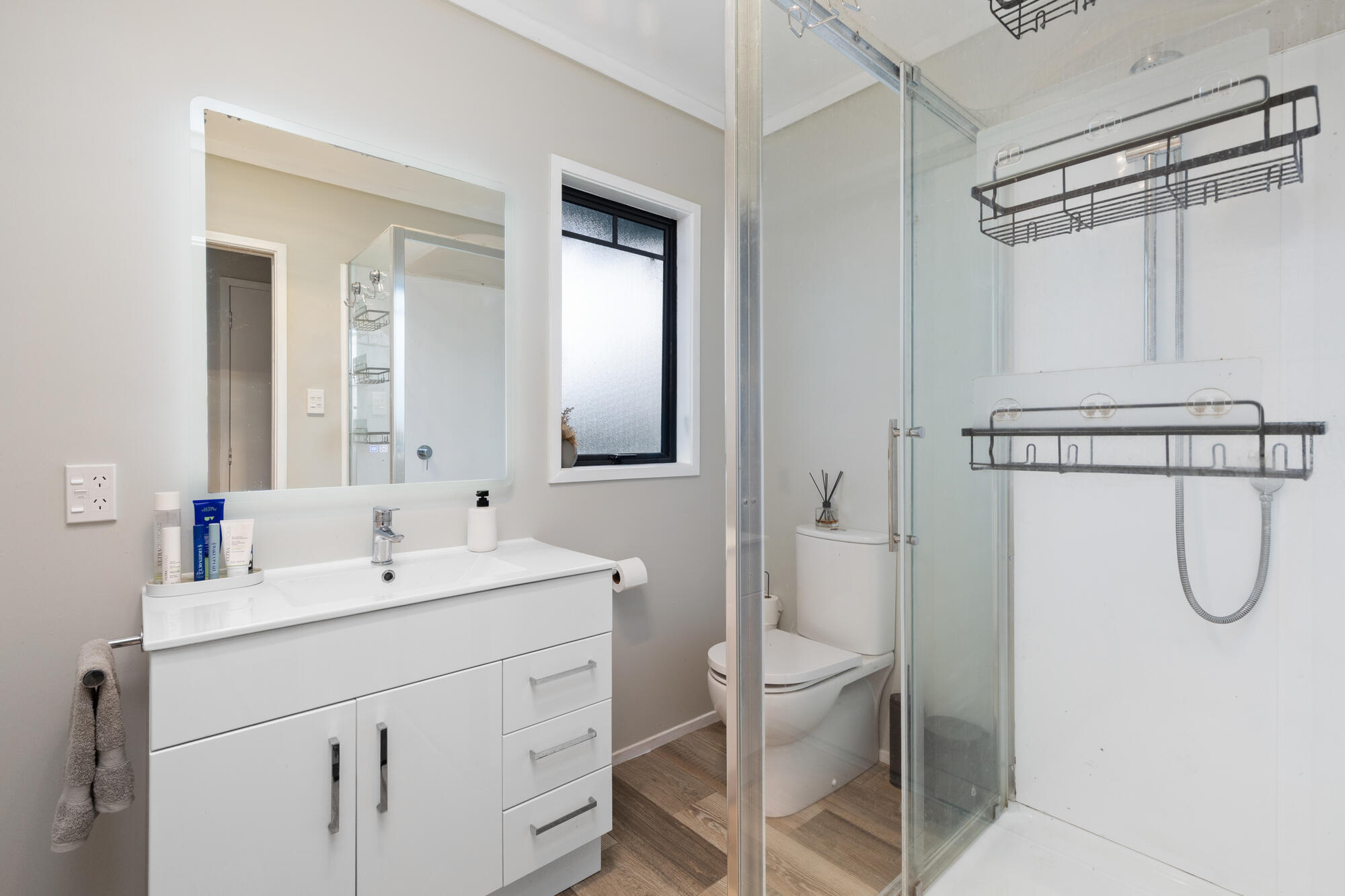 210 Morrison Road, Pukekawa, photo 14