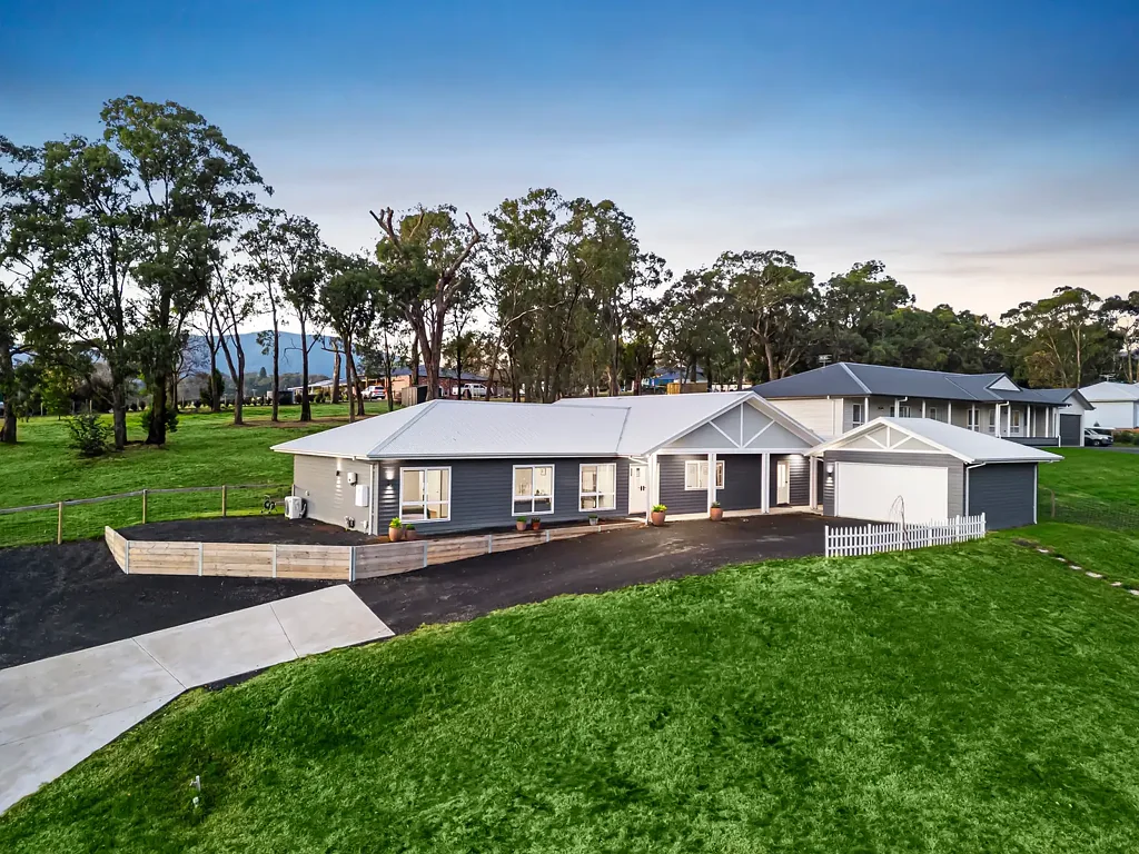 Healesville 4 Bedroom A Heavenly Healesville Homestead