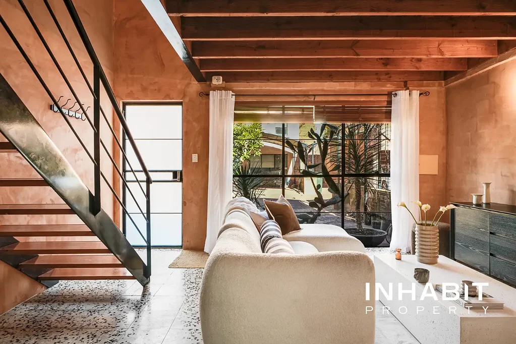 Perth 1房  Perth Boutique Townhouse with Timeless Mediterranean Charm