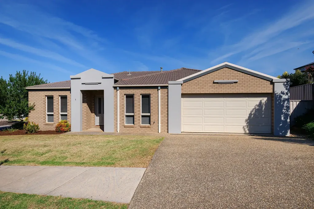 Wodonga 3 Bedroom WODONGA - Upmarket Living