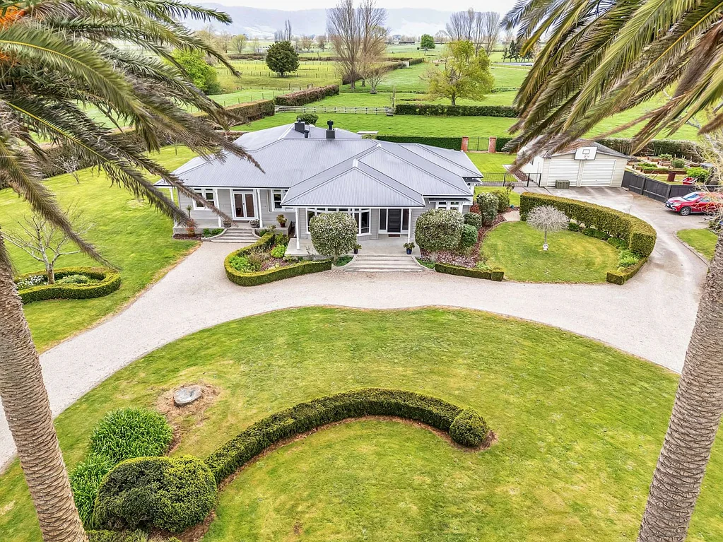 Waharoa 5 Slaapkamer A lifestyle property for a lifetime!