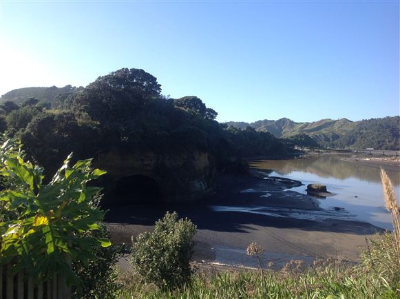 9 Tokopapa Street, Mokau, Waitomo, 3 ਕਮਰੇ, 1 ਬਾਥਰੂਮ