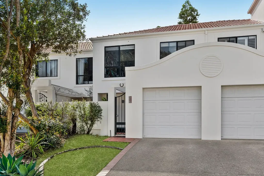 Robina 3房  Resort-Style Living in the heart of Robina