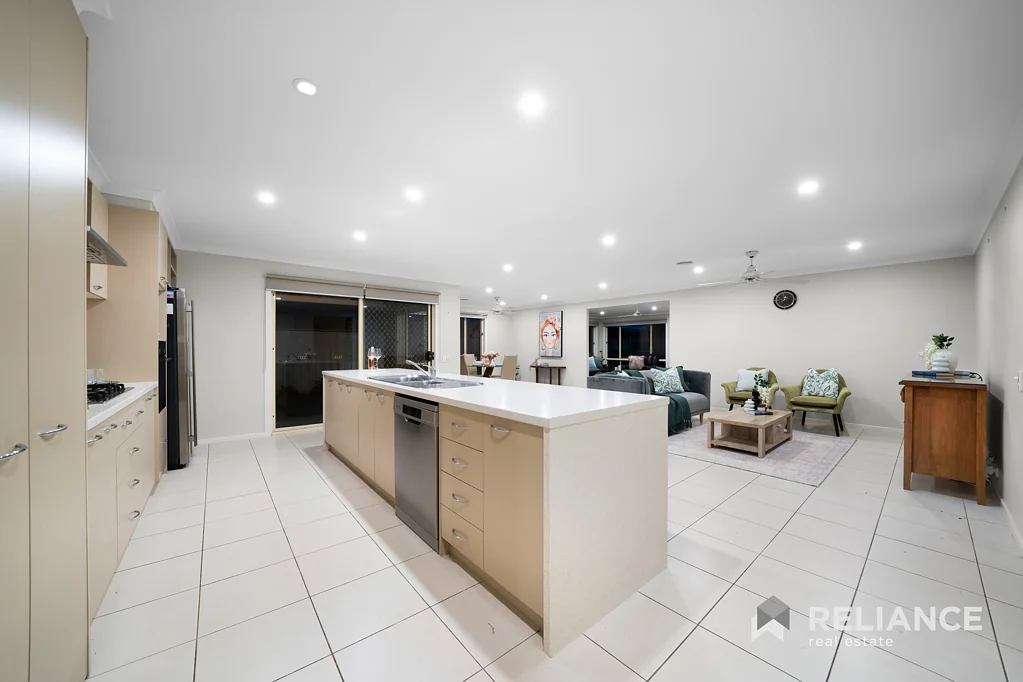 137 Lennon Boulevard, Point Cook, VIC 3030