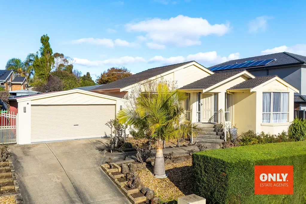 19 Clarinda Drive, Narre Warren, VIC 3805