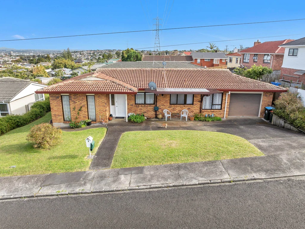 Mount Roskill 3房  Single-Level Simplicity
