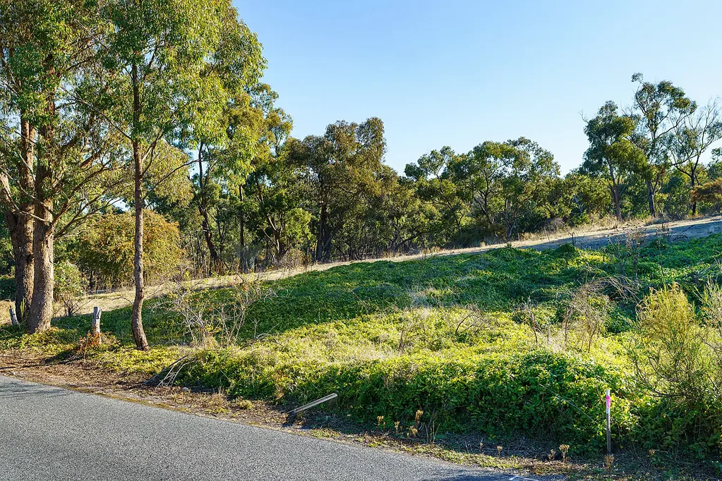 Chewton GENTLY ELEVATED BLOCK!