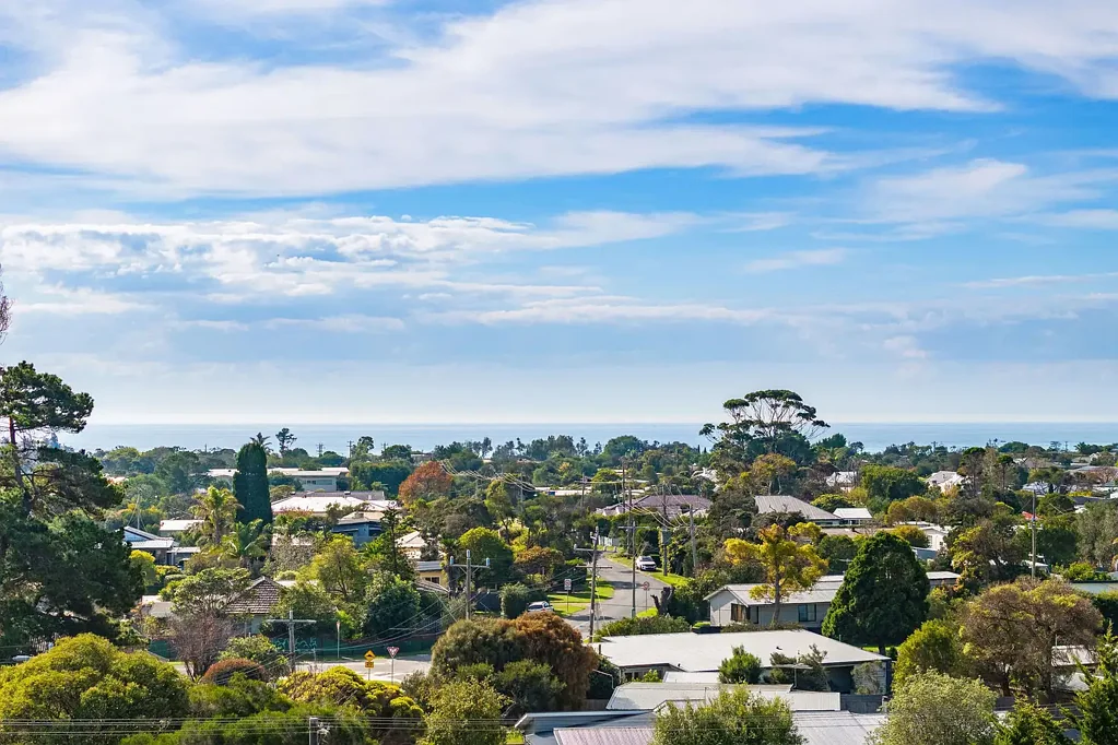 Rye Rye海湾景观 800sqm平坦地块 远眺Arthurs Seat 优越半岛生活 便捷日常便利 Wake up to bay views - 800m2 to create your peninsula home