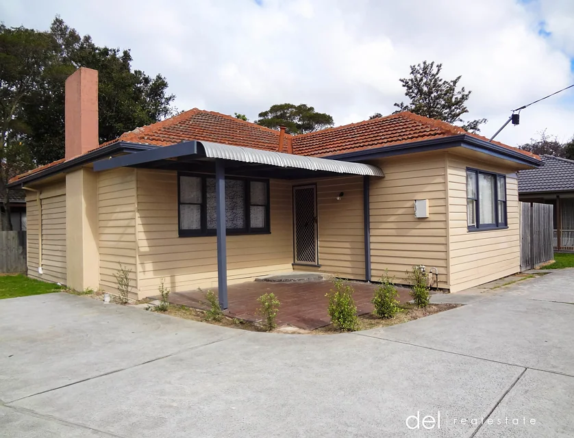 1/12 Osborne Street, Dandenong, South East Melbourne, 3 Bedrooms, 1 Bathrooms, Unit